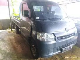 Daihatsu Grand Max