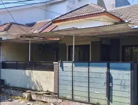 Rumah di Graha Tirta, Waru, Sidoarjo (code : DND)