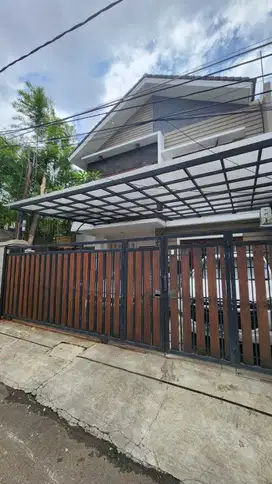 Rumah Siap Huni Akses jalan 6m di Tomang jakarta Barat