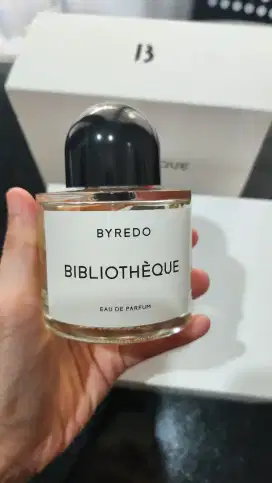 Parfum Byredo Bibliothèque Botol 100ml(isi masi 85%)Complete With Box