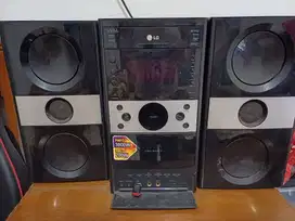Dijual Radio Tape CD, kaset, USB