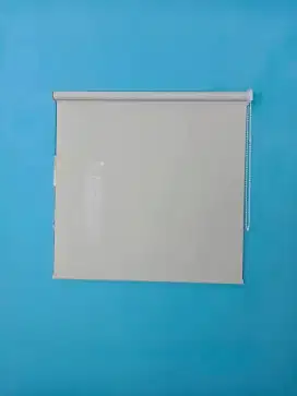 Roller blind sharp point