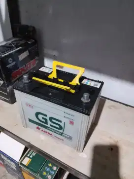 Aki mobil ns 70