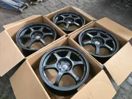 Velg SSR R17 Innova Reborn Zenix Camry Hilux Voxy Alphard Rush Terios