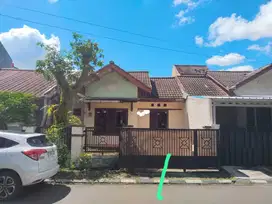 Rumah 650 JT villa dago pamulang ,lokasi Di jalan utama