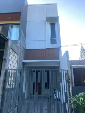 Rumah Bangunan Baru - Modern Minimalis Perumahan Ciater Permai BSD