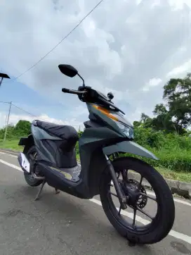 Beat Deluxe CBS ISS 2023 Hijau