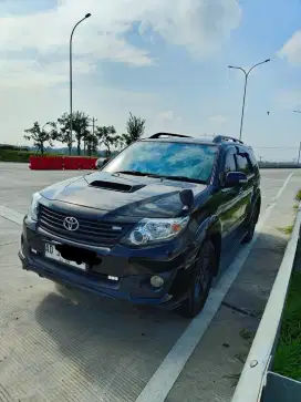 Fortuner VNT TRD 2013 ( BISA TT MOBIL ) Asal cocok
