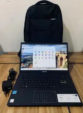 WTS Laptop Asus Vivobook Go E410KA 8/256GB Masih Garansi Panjang