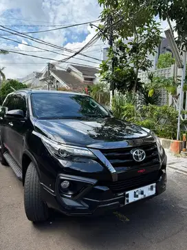 Toyota Fortuner VRZ TRD 2020 Low KM