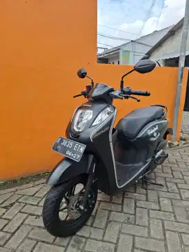 (Km 9 Rb) Honda Genio Cbs iss 2022 istimewa Bergransi