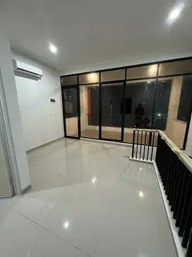 Disewakan Sewa ruko lantai 2 saja Graha Raya Bintaro pondok kacang