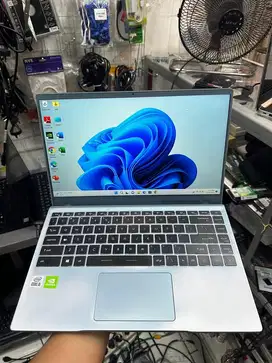 Laptop msi modren 14 core i5 GEN 10 / ram 8gb / ssd 512GB / vga 2GB