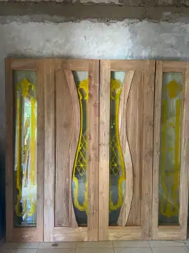 pintu kusen bahan kayu jati