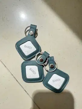 Bardi Smart Tag Air Tag + Casing Second Preloved GPS Kucing Pet Anjing