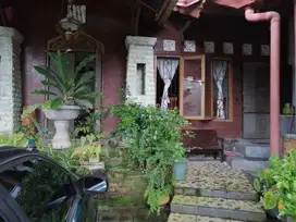 Dijual Rumah Modern 2 Lantai di Jl. Danau Tamblingan - Jimbaran.