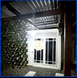 Di sewakan rumah tinggal di margahayu raya