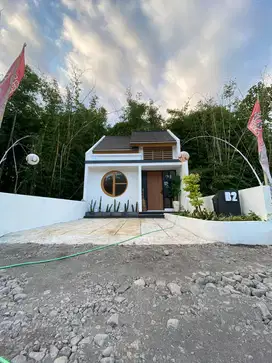 Rumah Murah Yogyakarta Desain Jepang Ada Taman Bermain Area Exit Tol