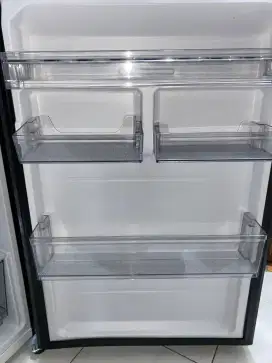 Di jual cepat kulkas dua pintu