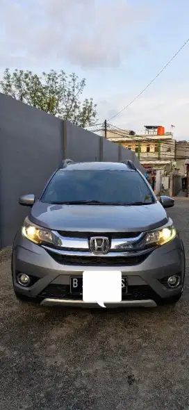 DIJUAL HONDA BRV E AT 2017