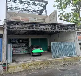 jual ruko 2 jejer pusat kota Surabaya di raya PETEMON 2,5 lantai