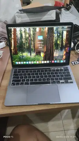Macbook pro m1 2020  256gb space grey like new not air m2 m3 m4