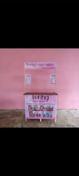 booth kayu portable