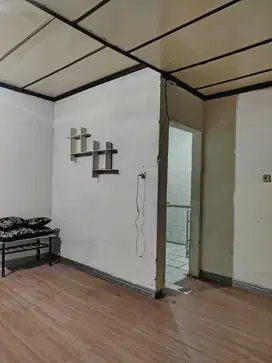 Dijual Rumah Kosan 7 Kamar dengan Rumah Induk Daerah Pasteur