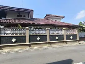 Rumah Etnic Luas Kokoh Selangkah ke jln Adi Sucipto