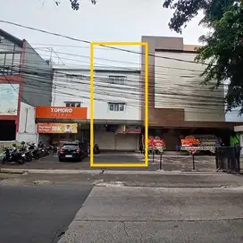 Disewakan Ruko 3 Lantai di Haji Nawi, Cilandak