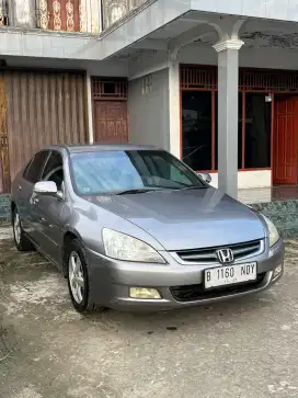 HONDA ACCORD VTI-L 2005 AT ISTIMEWA