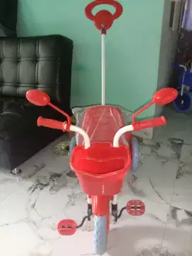 Sepeda anak roda 3 baru cuci gudang