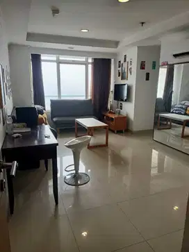Apartemen 3 + 1 Fully Furnished Dilokasi Yang Sangat Strategis