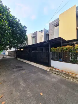 Rumah Dijual Bintaro. Dalam Komplek, Dekat Toll Veteran. MURAH & NEGO