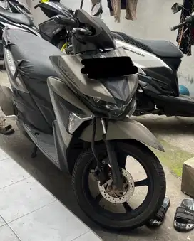 Mio Soul GT125 warna abu-abu
