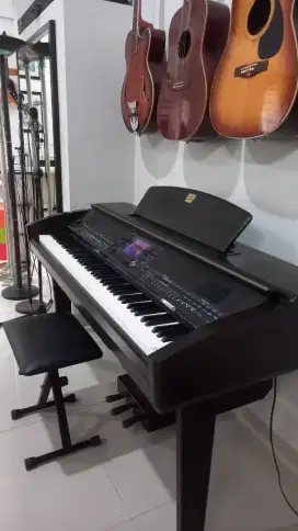 Yamaha Clavinova CVP405