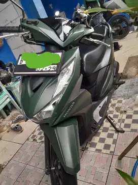 Honda deluxe iss cbs BEAT