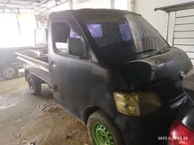 Daihatsu Grand Max
