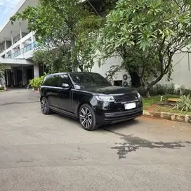 2023 Range Rover Vogue Autobiography LWB Hybrid PHEV ATPM