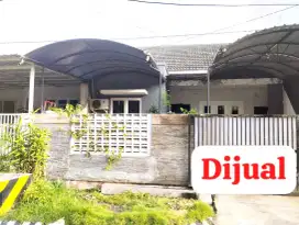 Dijual Rumah Siap Huni Pondok Chandra Cluster depan