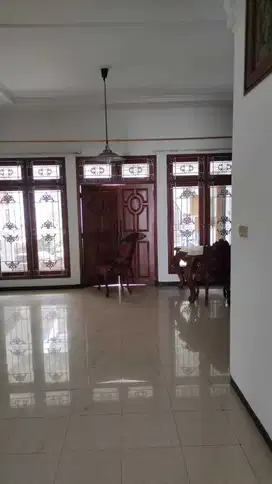 Jual rumah siap huni dharmahusada indah murah