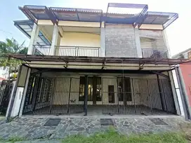 jual cepat murah rumah 2 lantai istana candi mas harga masih nego