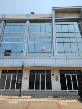 Ruko Shibuya Boulevard Uk 4,5x15 3 lt Hadap Jalan Siap Pakai