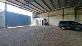 JUAL CEPAT GUDANG MARGOMULYO PERMAI JALAN UTAMA