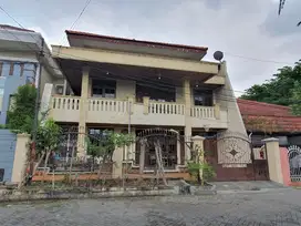 MURAH  DIJUAL RUMAH HITUNG TANAH DHARMAHUSADA INDAH BARAT