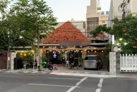 DIJUAL RUMAH PUSAT KOTA SURABAYA LOKASI STRATEGIS KOMERSIAL AMBENGAN