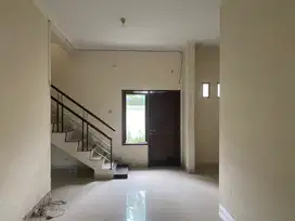 Dijual Cepat Rumah Tingkat 2 Lantai Perumahan Daerah Pedurungan, Smrg