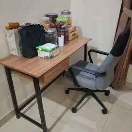 Meja Kerja Meja Belajar dan Bangku Kerja satu set