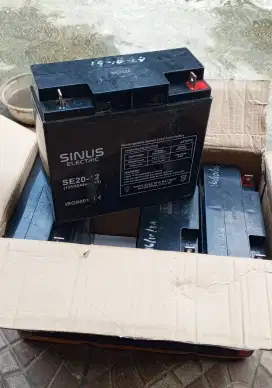 Jual aki kering seken merk SINUS