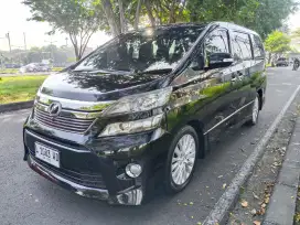 Vellfire ZG Premium Sound 2012